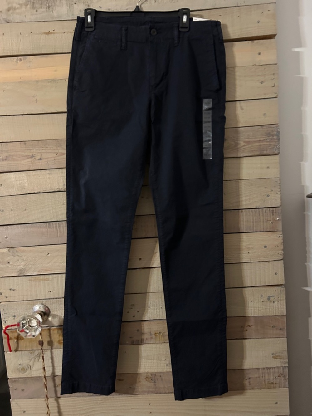 American Eagle Outfitters Men's Navy Straight-Chinos